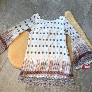 Spring/summer long sleeved dress
